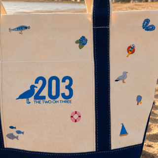 203 Coastal Icon Beach Tote